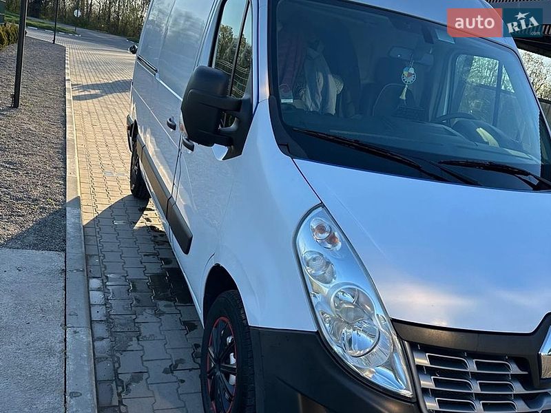Вантажний фургон Renault Master 2019 в Дніпрі