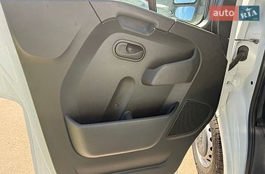 Вантажний фургон Renault Master 2022 в Одесі
