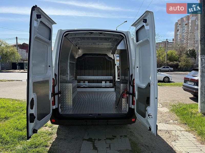 Вантажний фургон Renault Master 2022 в Одесі