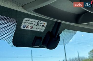 Вантажний фургон Renault Master 2021 в Рівному