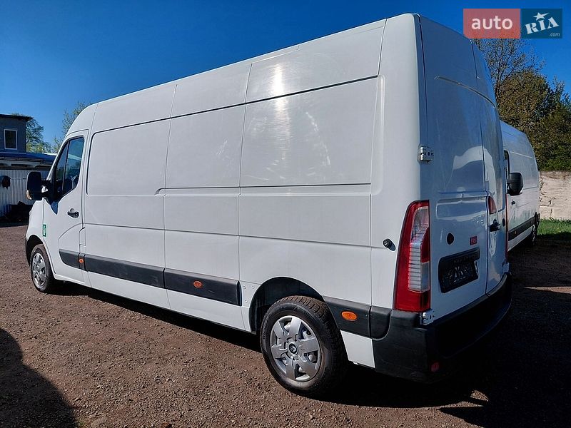 Грузовой фургон Renault Master 2015 в Ивано-Франковске