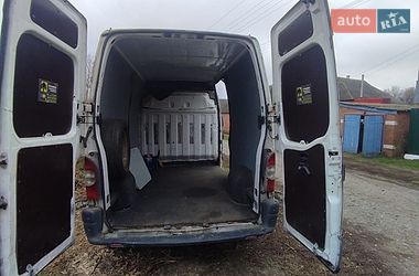 Вантажний фургон Renault Master 2006 в Недригайліву