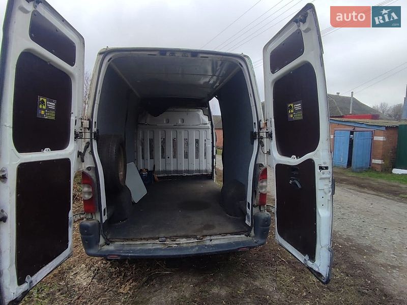 Вантажний фургон Renault Master 2006 в Недригайліву