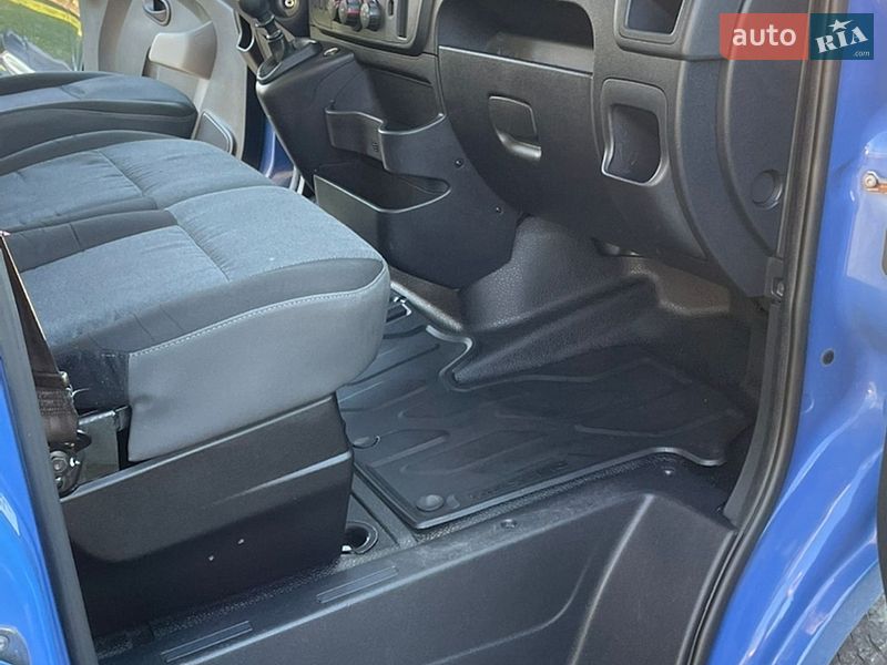 Грузовой фургон Renault Master 2018 в Буске
