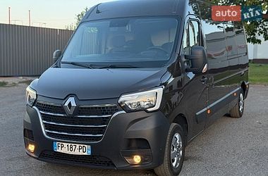 Вантажний фургон Renault Master 2020 в Дубні