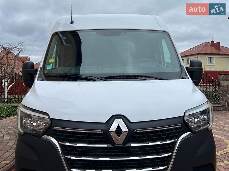 Вантажний фургон Renault Master 2023 в Тернополі