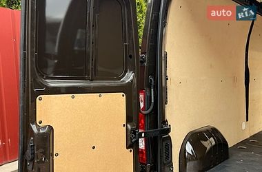 Вантажний фургон Renault Master 2019 в Тернополі