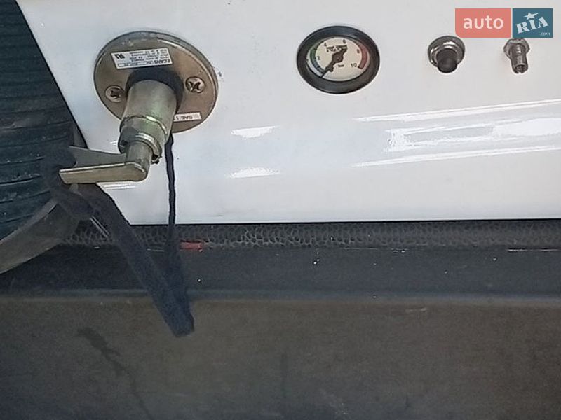 Другие грузовики Renault Master 2006 в Овидиополе