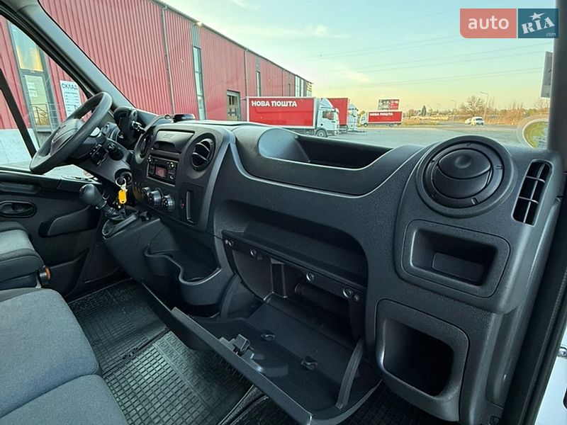 Грузовой фургон Renault Master 2020 в Луцке