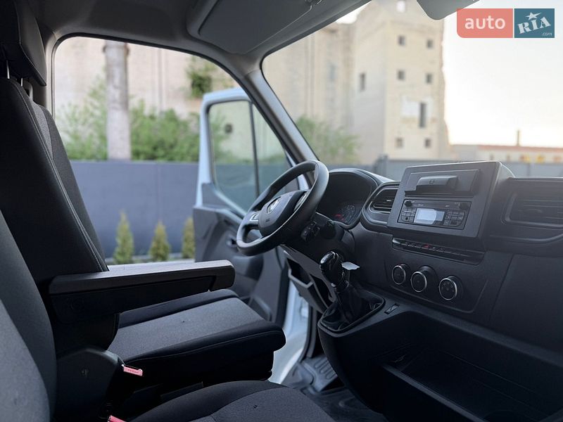 Грузовой фургон Renault Master 2020 в Дубно