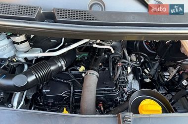 Грузовой фургон Renault Master 2021 в Дубно