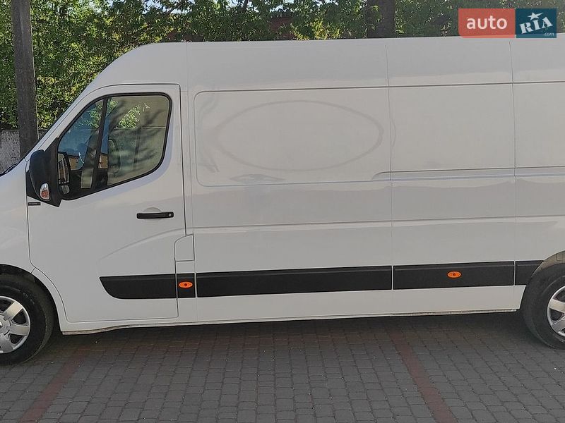 Грузовой фургон Renault Master 2021 в Дубно