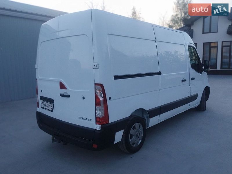 Грузовой фургон Renault Master 2018 в Дубно
