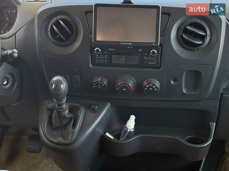 Мінівен Renault Master 2013 в Миколаєві