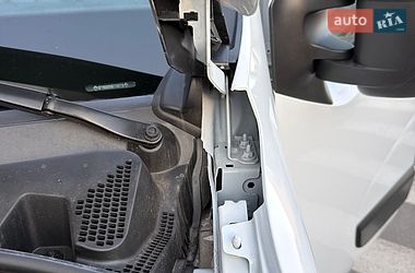 Грузовой фургон Renault Master 2021 в Киеве