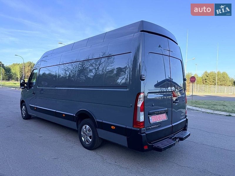 Грузовой фургон Renault Master 2022 в Киеве