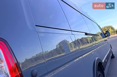 Грузовой фургон Renault Master 2022 в Киеве