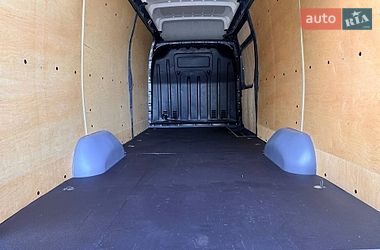 Грузовой фургон Renault Master 2022 в Киеве