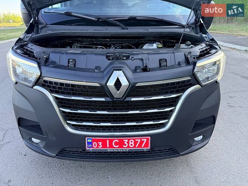 Грузовой фургон Renault Master 2022 в Киеве