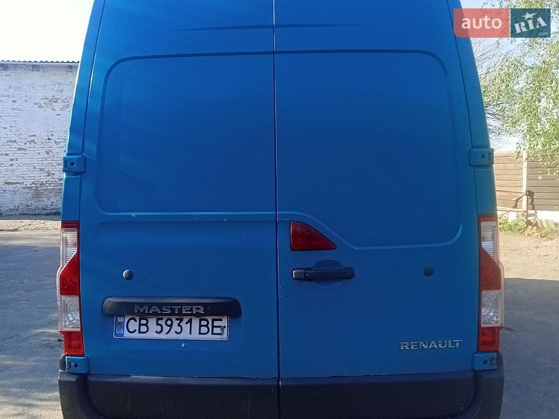Мінівен Renault Master 2012 в Березні