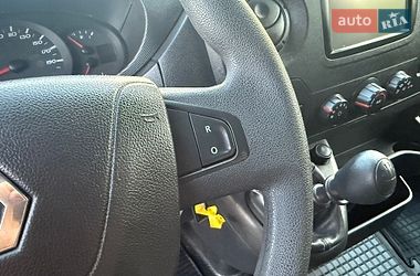 Грузовой фургон Renault Master 2018 в Дубно
