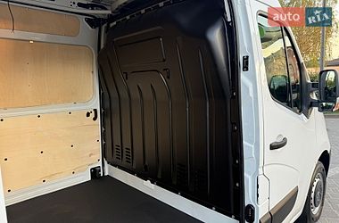 Грузовой фургон Renault Master 2018 в Дубно