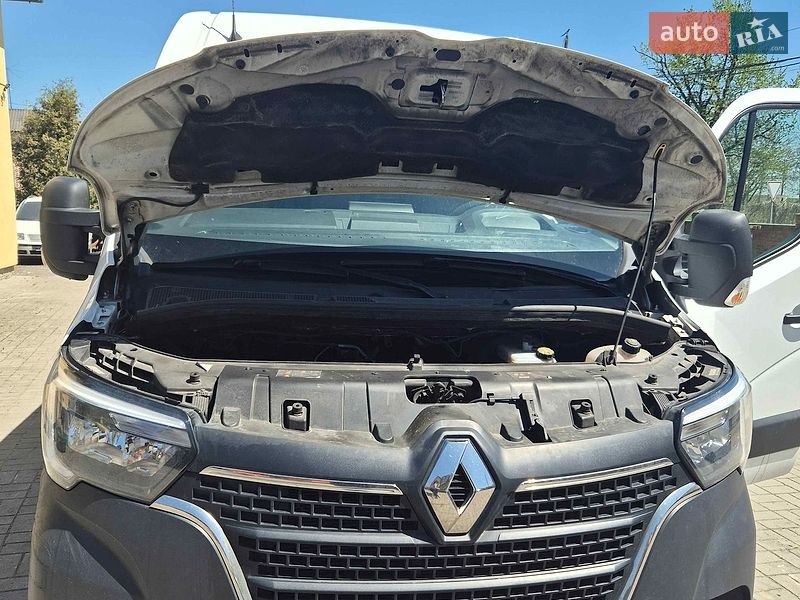 Вантажний фургон Renault Master 2021 в Дрогобичі