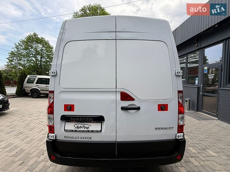 Грузовой фургон Renault Master 2021 в Черновцах
