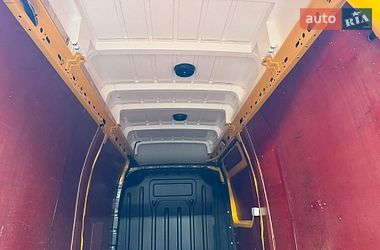 Грузовой фургон Renault Master 2018 в Дубно