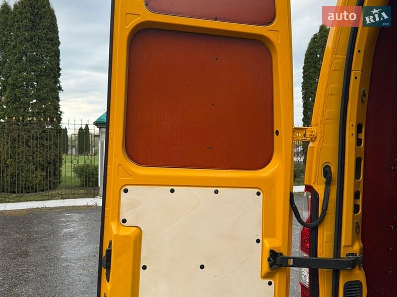 Грузовой фургон Renault Master 2018 в Дубно