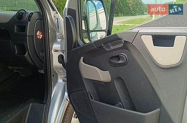 Вантажний фургон Renault Master 2017 в Дубні