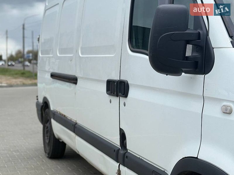 Вантажний фургон Renault Master 2006 в Луцьку