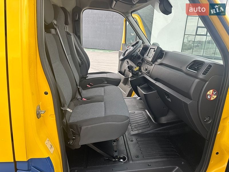 Грузовой фургон Renault Master 2020 в Львове