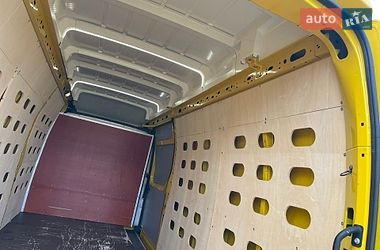Грузовой фургон Renault Master 2020 в Львове