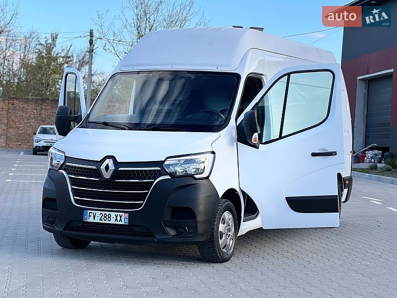 Вантажний фургон Renault Master 2021 в Дубні