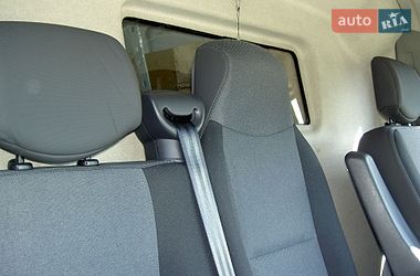 Вантажний фургон Renault Master 2017 в Львові
