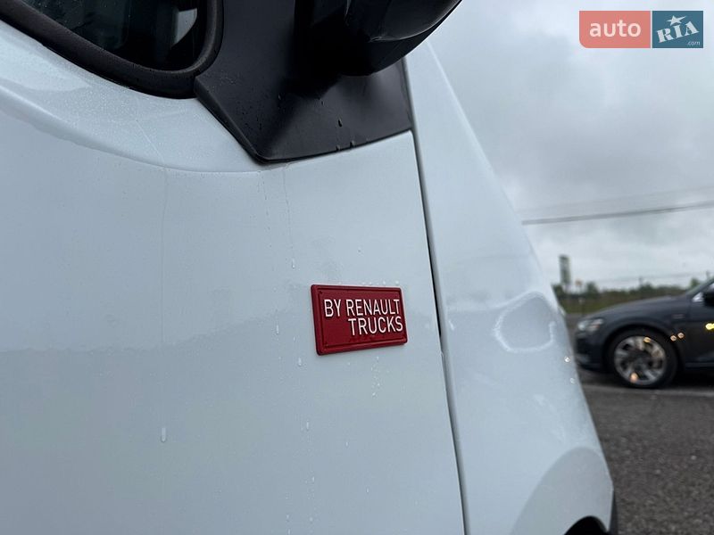 Автовоз Renault Master 2018 в Львові