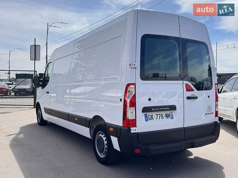 Грузовой фургон Renault Master 2022 в Киеве