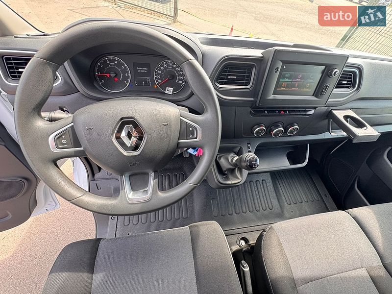 Грузовой фургон Renault Master 2022 в Киеве