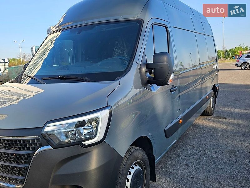Renault Master 2024
