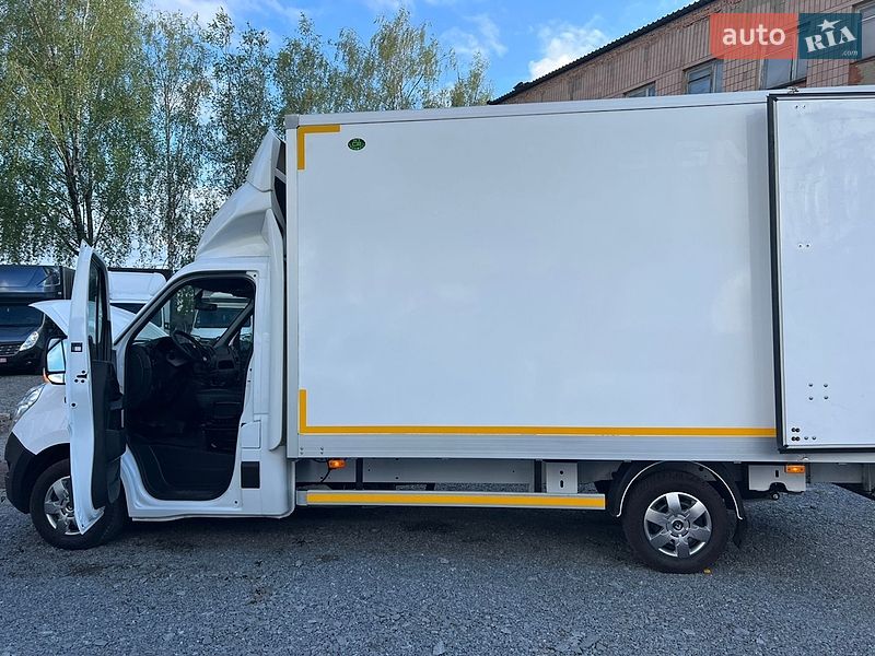 Інші вантажівки Renault Master 2020 в Рівному