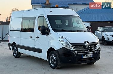 Грузопассажирский фургон Renault Master 2016 в Дубно