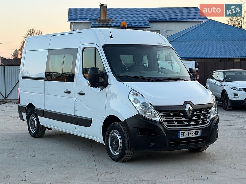 Грузопассажирский фургон Renault Master 2016 в Дубно