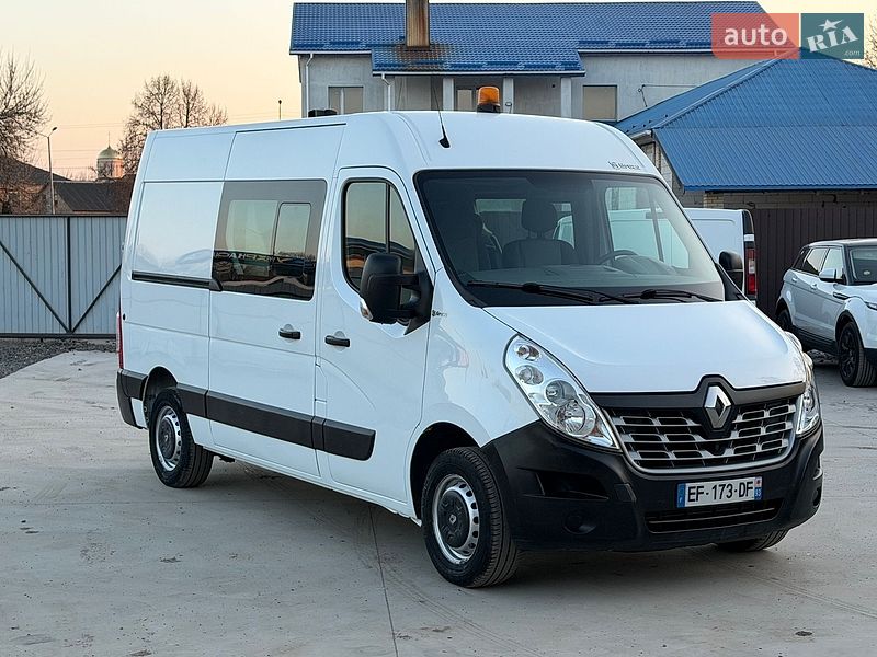Грузопассажирский фургон Renault Master 2016 в Дубно