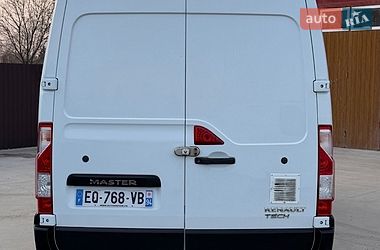 Грузопассажирский фургон Renault Master 2017 в Луцке