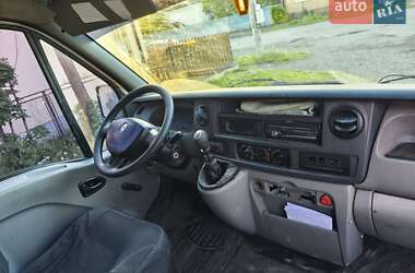 Мінівен Renault Master 2004 в Сваляві