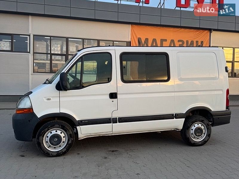 Вантажопасажирський фургон Renault Master 2007 в Нововолинську