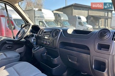 Грузовой фургон Renault Master 2018 в Хусте