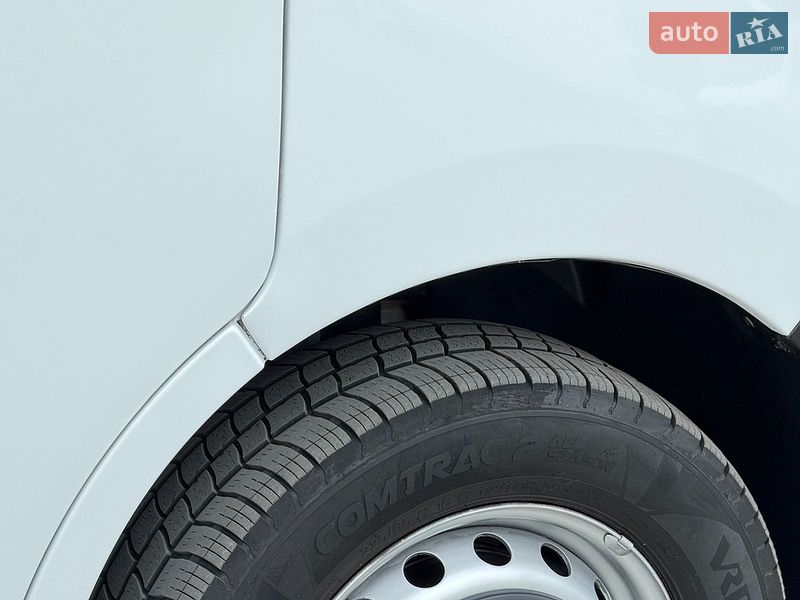 Вантажний фургон Renault Master 2020 в Дубні