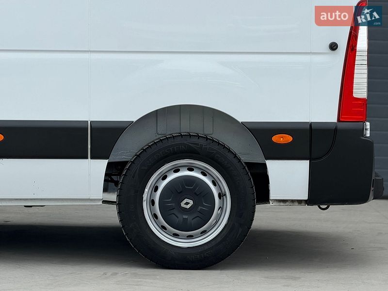 Вантажний фургон Renault Master 2020 в Дубні
